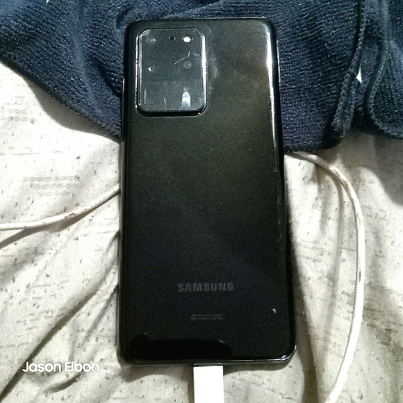 Samsung Galaxy S20 Ultra 128GB - Picture 4 of 4